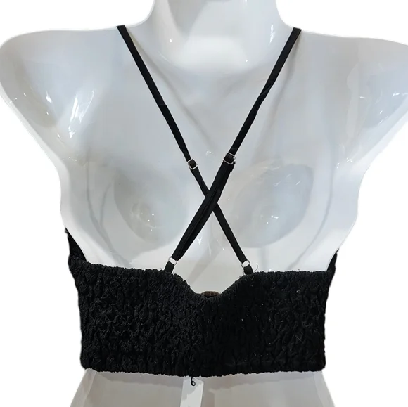 Olivaceous Cropped Lace Tank Top In Black Size S NWT - Picture 2 of 6